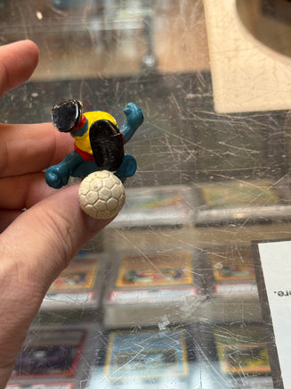 Soccer Smurf (Vintage PEYO, Schleich) - Bitz & Buttons