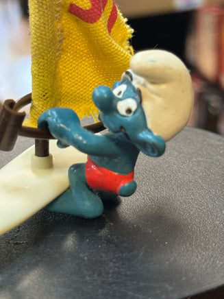 Wind Surfer Super Smurf (Vintage PEYO, Schleich) - Bitz & Buttons
