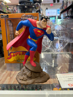 Superman Animated Series PVC Statue (Diamond Select DST, DC Comics) OPEN