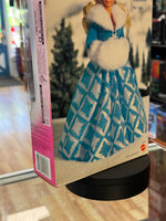 Barbie Winter Renaissance 15570 (Barbie, Mattel) Sealed - Bitz & Buttons