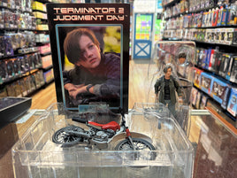 John Connor with Bike **EXCLUSIVE** (NECA, Terminator Judgement Day) **OPEN BOX**