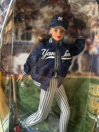 Yankees PinStripe Barbie 23881   (Vintage Barbie, Mattel) SEALED - Bitz & Buttons