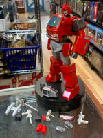 IronHide MP-27 with Accessories (Transformers Masterpiece, Hasbro)