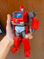 IronHide MP-27 with Accessories (Transformers Masterpiece, Hasbro)