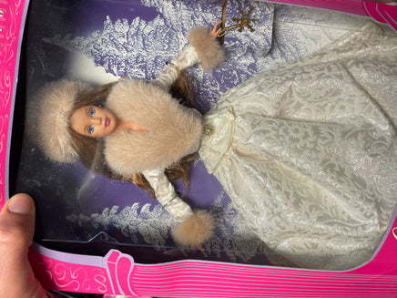 Winter Evening Barbie 19218 (Vintage Barbie, Mattel) **SEALED** - Bitz & Buttons