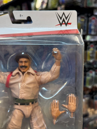 Colonial Mustafa (WWE Elite, Hasbro) SEALED - Bitz & Buttons