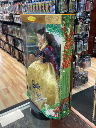 Snow White as Barbie 21130  (Vintage Barbie, Mattel) - Bitz & Buttons