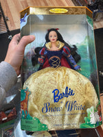 Snow White as Barbie 21130  (Vintage Barbie, Mattel) - Bitz & Buttons