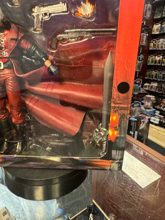 Half Man Half Demon Dante (Devil May Cry, NECA) - Bitz & Buttons