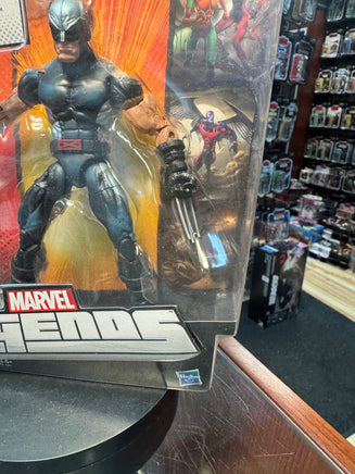 Wolverine BAF Hit Monkey (Marvel Universe, Hasbro) - Bitz & Buttons