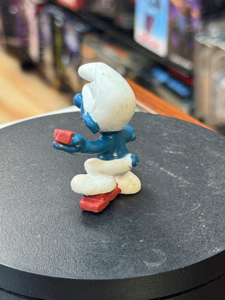 Mason Brick Layer Smurf (Vintage PEYO, Schleich) - Bitz & Buttons