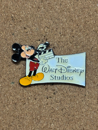 Walt Disney Studios Convention Mickey (Disney, Pin Traders) - Bitz & Buttons