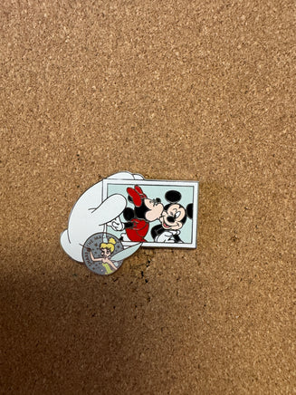 Share the Magic Mickey & Minnie (Disney, Pin Traders) - Bitz & Buttons