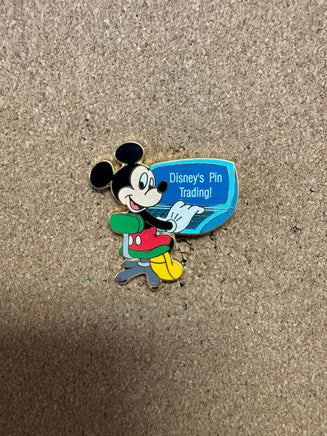 Mickey Disney Pin Trading (Disney, Pin Traders) - Bitz & Buttons