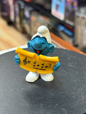 Singer Caroler Smurf (Vintage PEYO, Schleich) - Bitz & Buttons