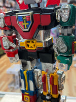 Deluxe LionForce Defender GB-36 Diecast Figure (Vintage Voltron, Y&K Popy)