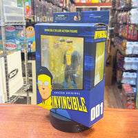 Invincible 7301 (Invincible, Diamond Select) Open Box