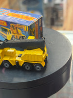 Crane Truck 49 Purple Windows Diecast (Vintage Matchbox, Lesney) - Bitz & Buttons
