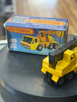 Crane Truck 49 Purple Windows Diecast (Vintage Matchbox, Lesney) - Bitz & Buttons