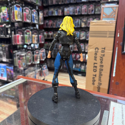 Black Canary BAF Chemo 8843 (DC Classics, Mattel) Loose - Bitz & Buttons