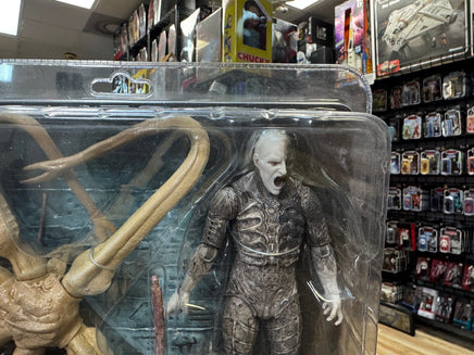 Trilobite & Battle Damage Engineer  (Aliens Prometheus, NECA) SEALED - Bitz & Buttons