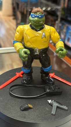 Captain Leonardo Star Trek with Accessories (Vintage TMNT Ninja Turtles, Playmates) - Bitz & Buttons