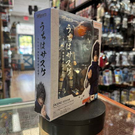 Sasuke Uchiha -Ninja Prodigy of the Uchiha Clan Bloodline- (Bandai SH Figuarts , Naruto) Complete - Bitz & Buttons