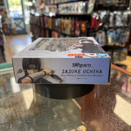Sasuke Uchiha -Ninja Prodigy of the Uchiha Clan Bloodline- (Bandai SH Figuarts , Naruto) Complete - Bitz & Buttons