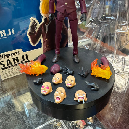 Sanji -Raid on Onigashima- (Bandai SH Figuarts, One Piece) COMPLETE - Bitz & Buttons
