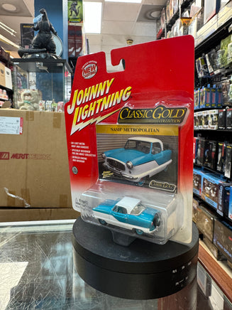 Nash Metropolitan Diecast (Johnny Lightning Classic Gold, Playing Mantis) SEALED - Bitz & Buttons