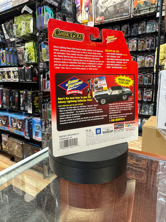 Nash Metropolitan Diecast (Johnny Lightning Classic Gold, Playing Mantis) SEALED - Bitz & Buttons