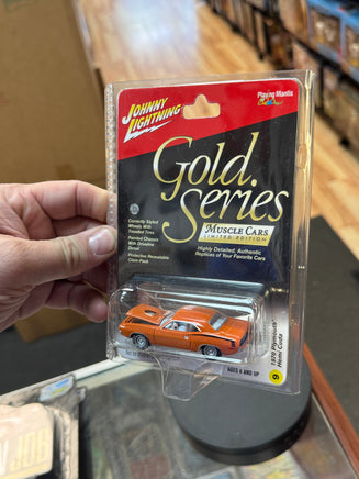 Hemi Coda Diecast (Johnny Lightning Classic Gold, Playing Mantis) SEALED - Bitz & Buttons