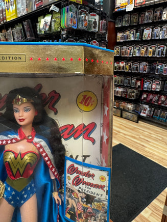 Wonder Woman as Barbie 24638 (Vintage Barbie, Mattel) **SEALED** - Bitz & Buttons