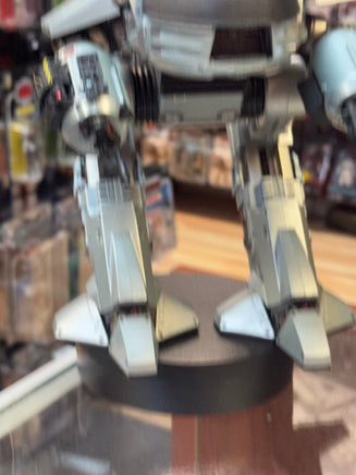 ED-209 Deluxe Electronic (NECA, Robocop) WORKING - Bitz & Buttons