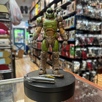Doom Slayer (McFarlane, Doom Eternal) COMPLETE - Bitz & Buttons