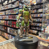 Doom Slayer (McFarlane, Doom Eternal) COMPLETE - Bitz & Buttons