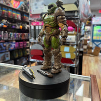 Doom Slayer (McFarlane, Doom Eternal) COMPLETE - Bitz & Buttons
