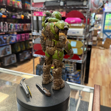 Doom Slayer (McFarlane, Doom Eternal) COMPLETE - Bitz & Buttons
