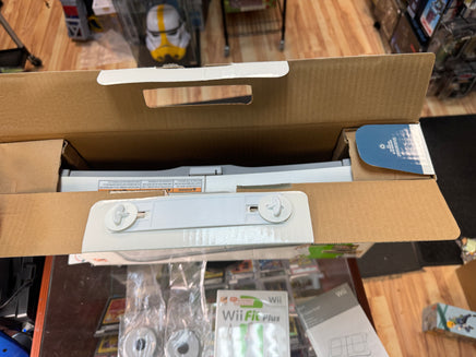 Wii Fit Plus Boxed with Disc (Nintendo, Video Games) - Bitz & Buttons