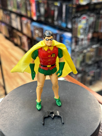 Karate Action Robin 0795 (Vintage DC Super Heroes, Toybiz) **LOOSE** - Bitz & Buttons