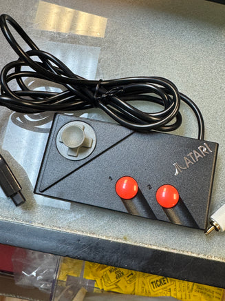 Atari 7800 with Controllers & Game Lot AV Upgrade (Atari, Vintage Video Games) **TESTED WORKING** - Bitz & Buttons