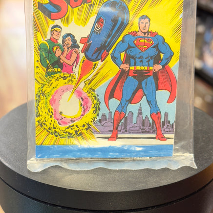 Superman Secret Origin Comic Book Candy (Vintage DC Comics, Leaf) Sealed - Bitz & Buttons