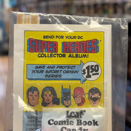 Hawkman Secret Origin Comic Book Candy (Vintage DC Comics, Leaf) Sealed - Bitz & Buttons