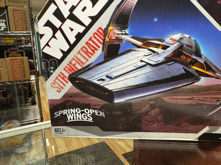Sith Infiltrator (Star Wars ROTS Hasbro) SEALED - Bitz & Buttons