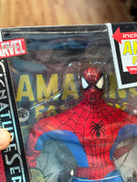 Amazing Fantasy Spider-Man Origins with Comic (Marvel Signature Series, Toybiz)