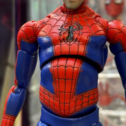 Peter B. Parker (Medicom Mafex, Spider-Verse) W/ Accessories - Bitz & Buttons