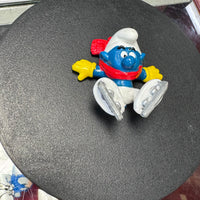 Clumsy Smurf Falling Ice Skating Mini Figure 7786 (Vintage Smurfs, Schliech)