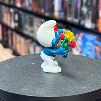 Gift Smurf Mini Figure 7788 (Vintage Smurfs, Schliech)