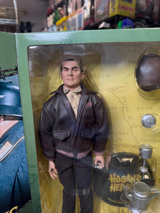 Col Robert Hogan 1/6 Scale (Hogans Heroes, Sideshow) NEW - Bitz & Buttons
