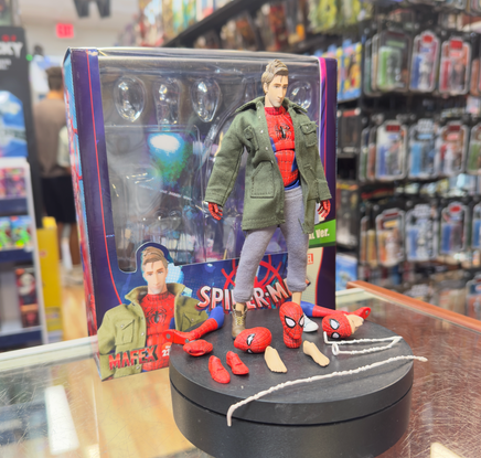 Peter B. Parker (Medicom Mafex, Spider-Verse) Open Box - Bitz & Buttons